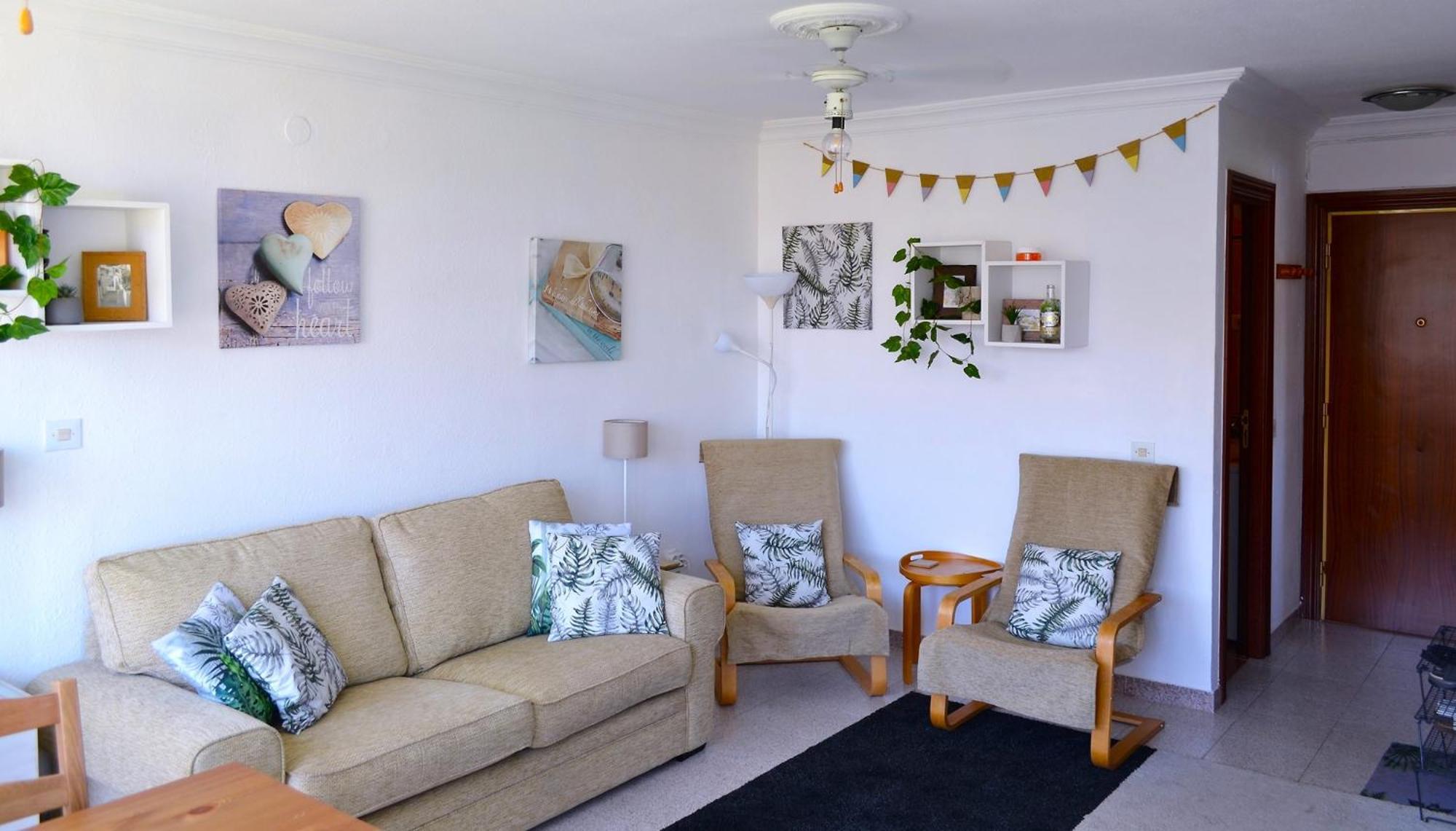 Spacious 1 Bedroom Apartment, Beach Front, Torrox Costa Exterior photo